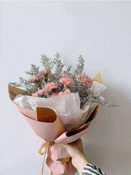 Online floristry course Australia
